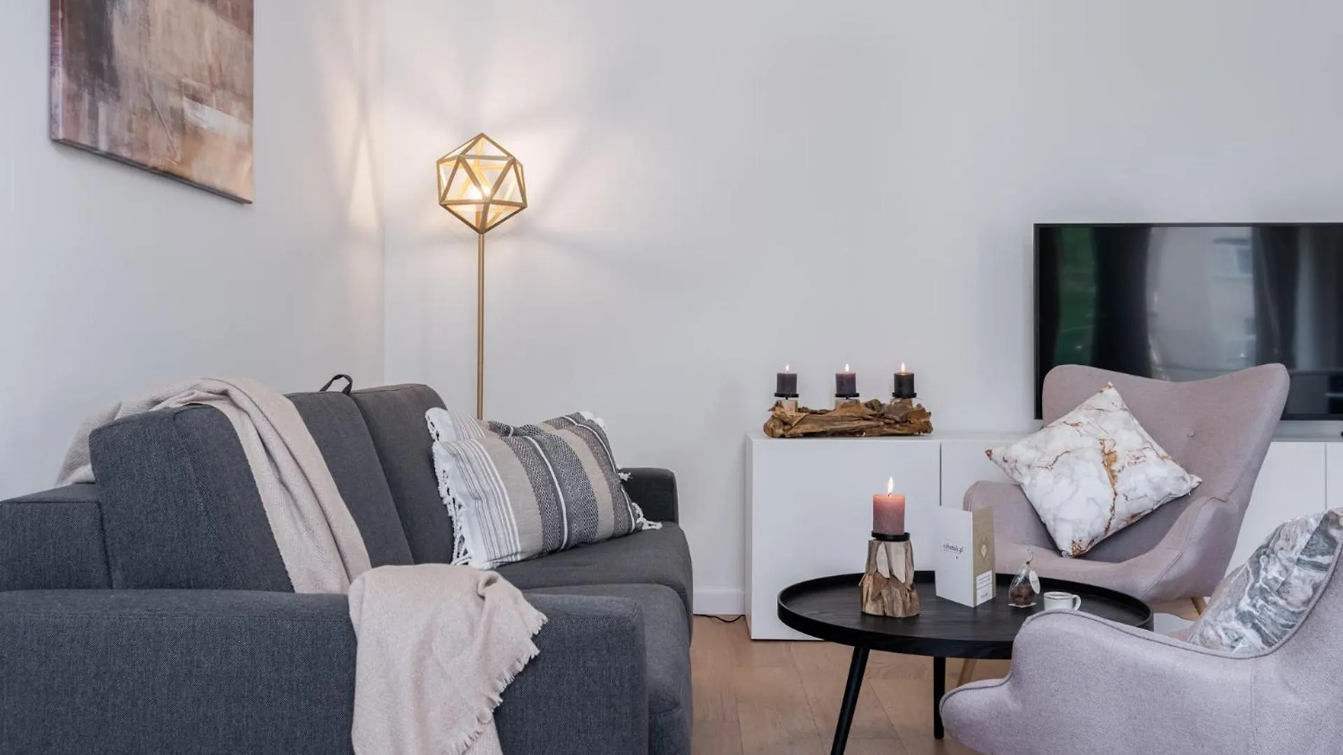 Inqse Krakow Centre公寓式酒店 0*,  波兰
