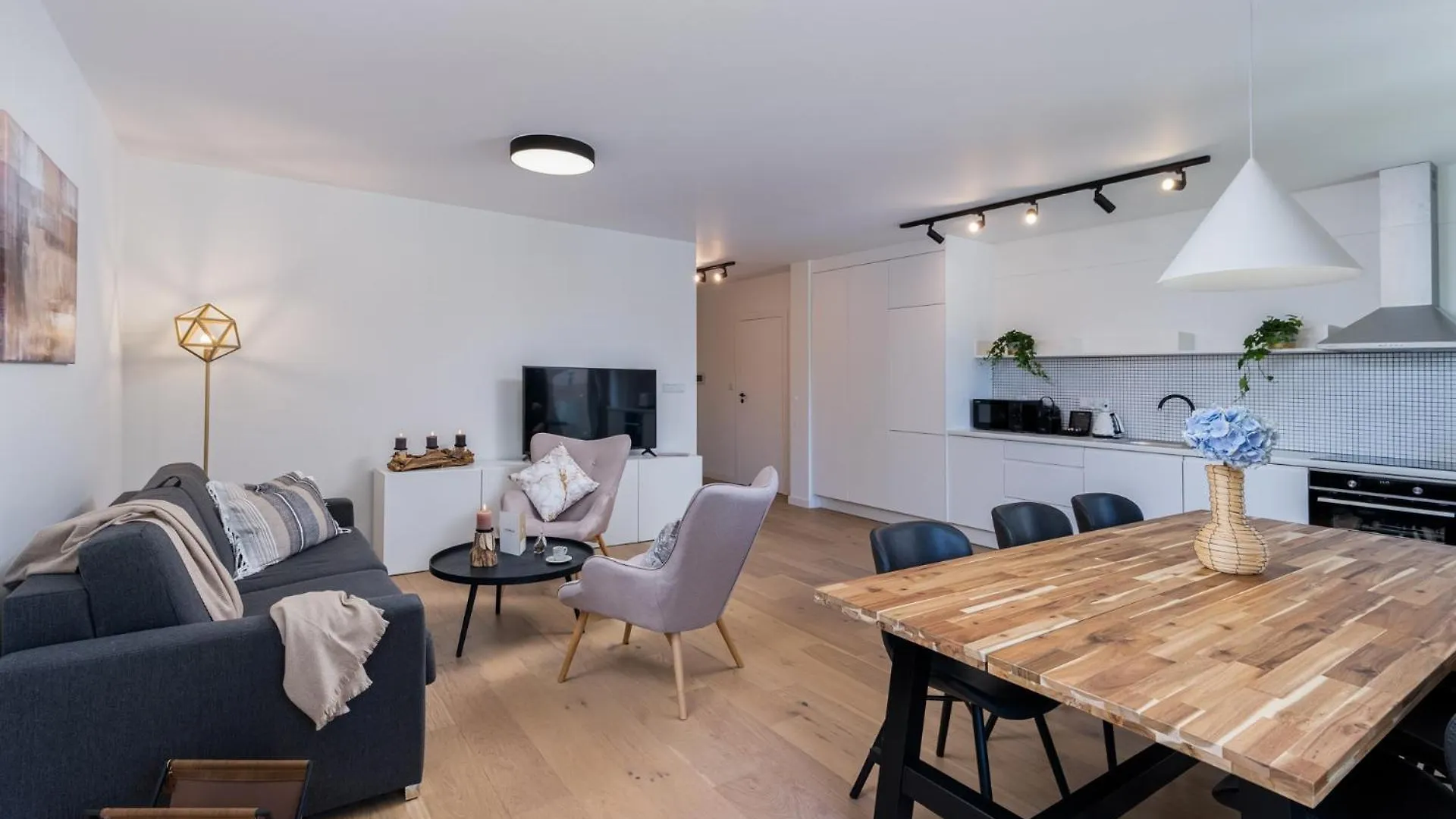 Inqse Krakow Centre公寓式酒店 0*,  波兰